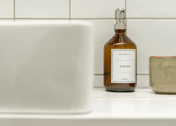 Avec Salle De Bain Et Acces Independant