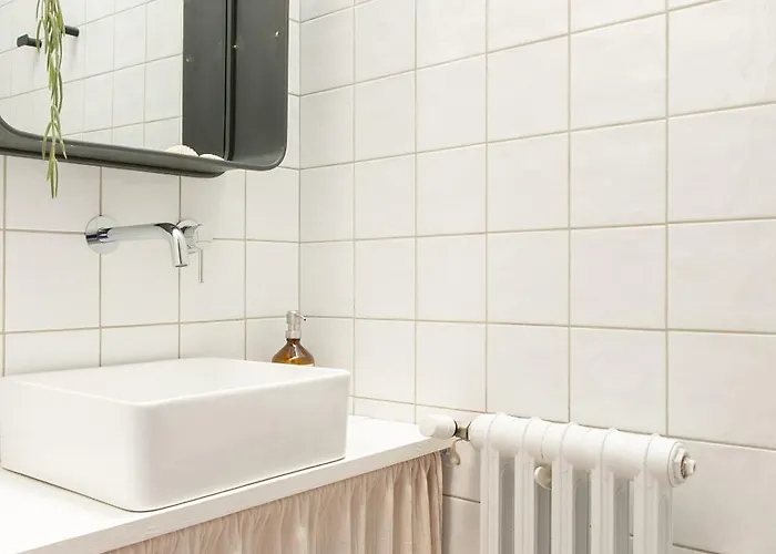 Avec Salle De Bain Et Acces Independant Privatunterkunft *