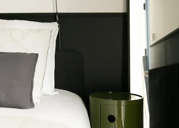 Avec Salle De Bain Et Acces Independant Nantes